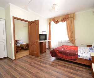 Стандарт 2-х комнатный 4-х местный с балконом 